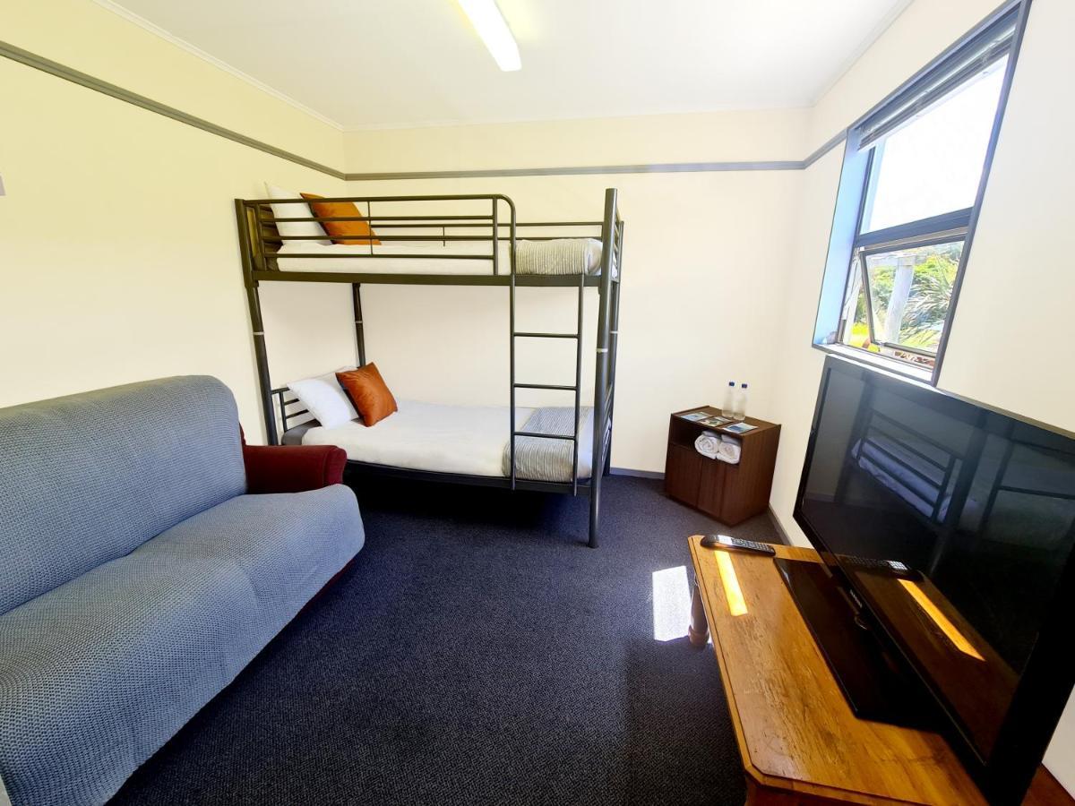 Rarakau Lodge Tuatapere 외부 사진